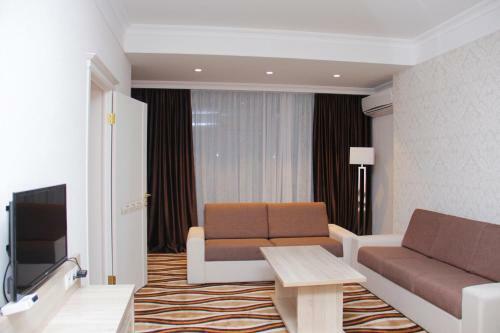 Hotel Koktem Grand