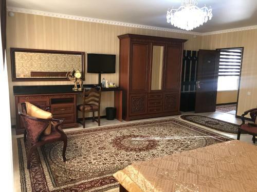Hotel Gostinitsa Grand