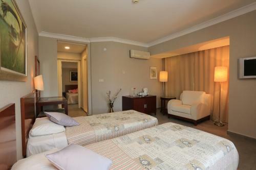 Summer Hotel
