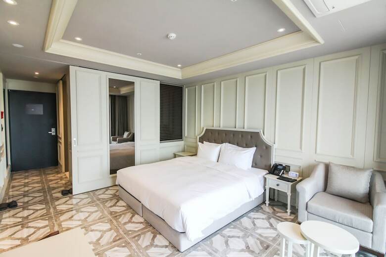 Golden Tulip Ever Yongin Hotel