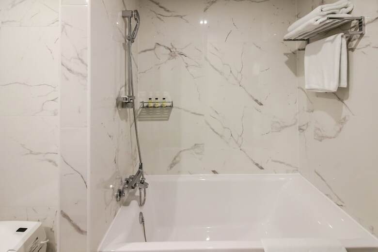 Golden Tulip Ever Yongin Hotel