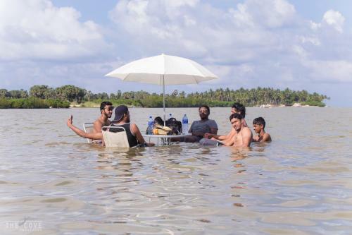 Villa The Cove Pasikuda