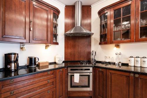 Classy Old Town Apartments