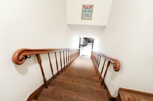 Vivid Apartments