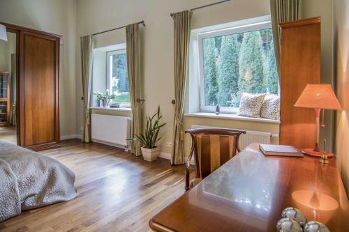 Villa Entire House City Center
