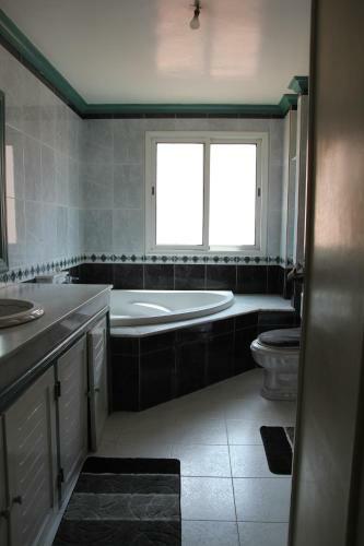 Luxueuse Villa, 5 Min Du Tramway
