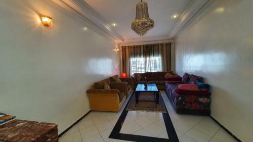 Hind Apartment