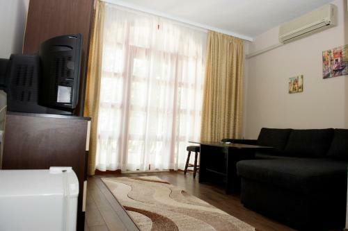 Hotel St.st. Constantine And Helena