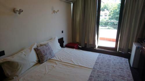 Park Apartments & Rooms Popovi