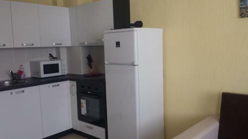 Yana Apartments
