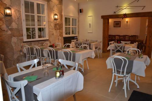 Hostal Max