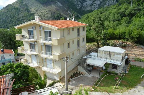 Apartments Anna