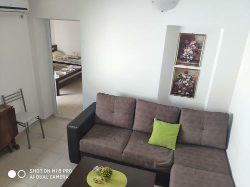 Apartments Brnjada Sutomore