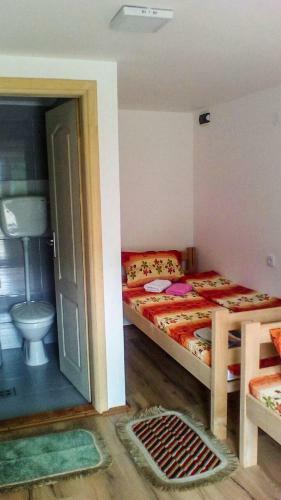 Hostal Guest House Mirkovic