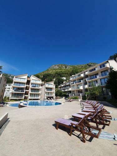 Charming Apartment Near Beach