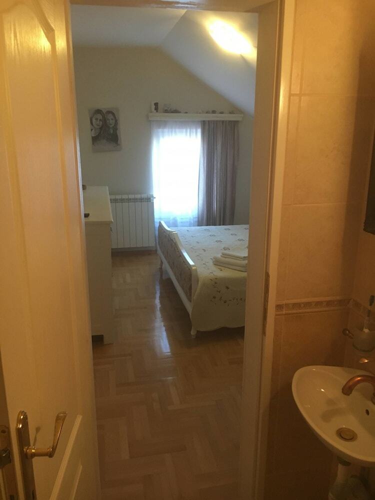 Hostal Kairos Rooms