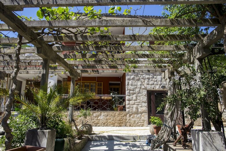 Hostal Guesthouse Blue Coast