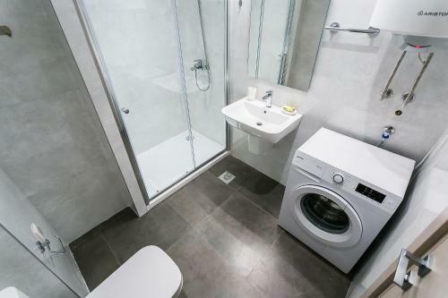 Primus Apartments Impera