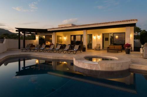 Family Vacation Villa - Fits 18, Villa Del Corazon