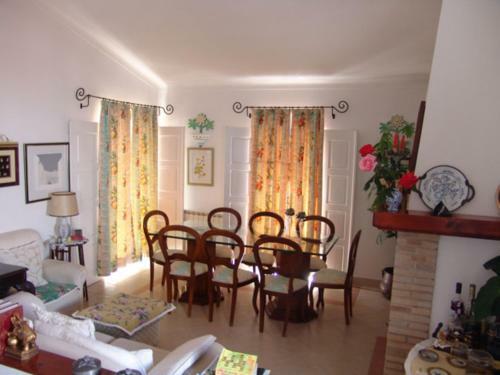 Hostal Casa Do Adro Da Igreja Turismo de Habita��o