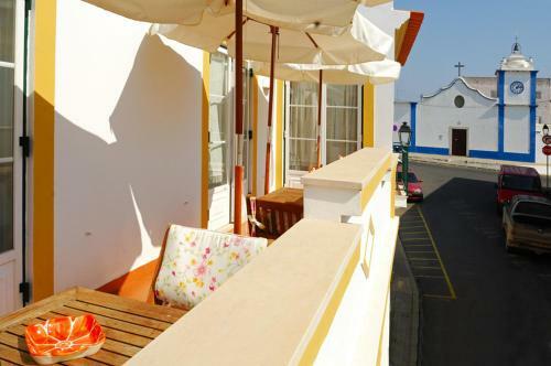 Hostal Casa Do Adro Da Igreja Turismo de Habita��o