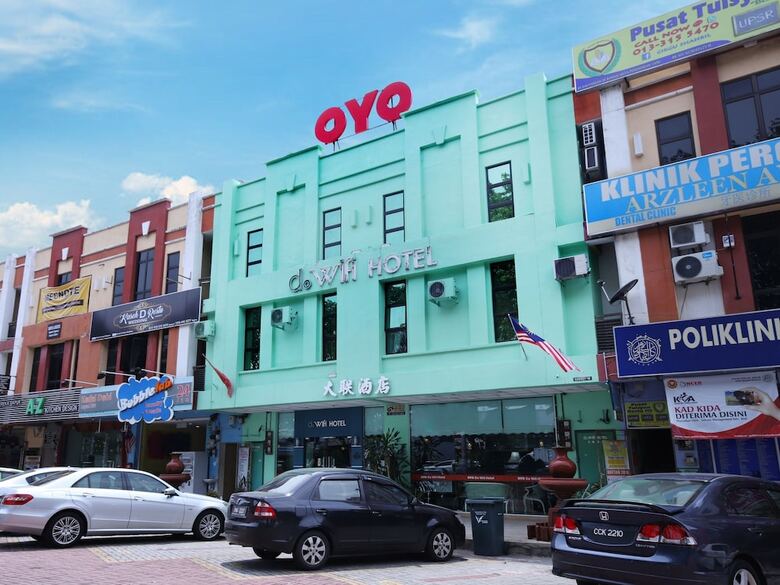 Oyo 539 Dowifi Hotel