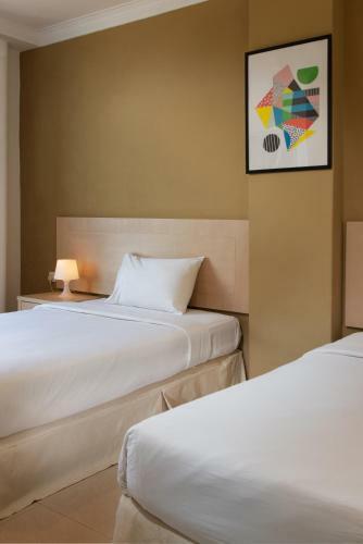 Golden View Serviced Apartments