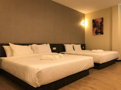 Hotel Gergasi Inn