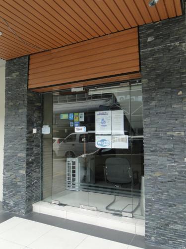 Hotel Sadong88