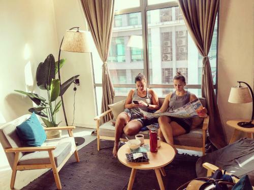 O'pine Rooms & Hostel