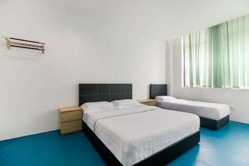 Spot On 89726 Capsule Inn