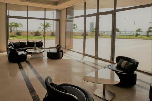 Hotel Heych Residences - Eko Pearl Towers
