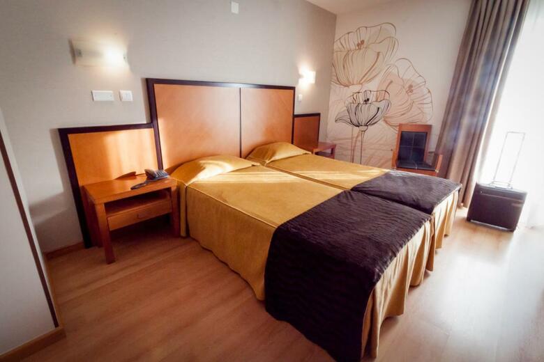 Hotel 4 Estacoes