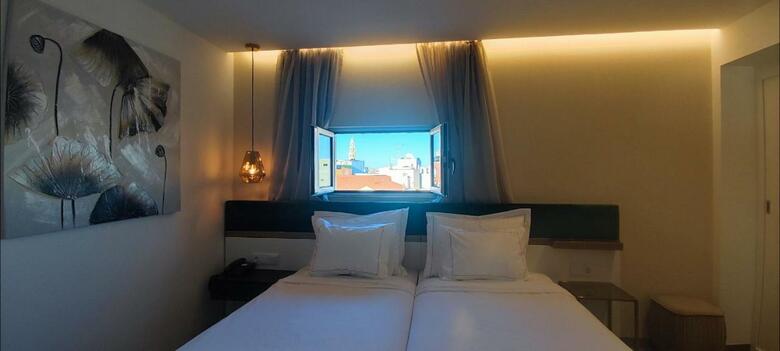 Hotel 4 Estacoes