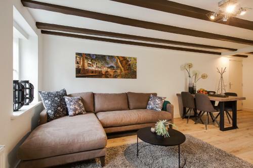 Canal Garden Apartments II By Vgw