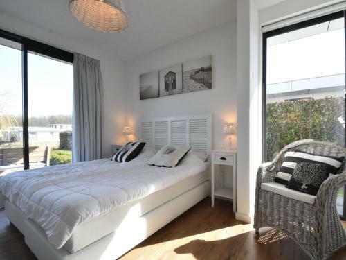 Luxury Villa In Harderwijk Near Lake