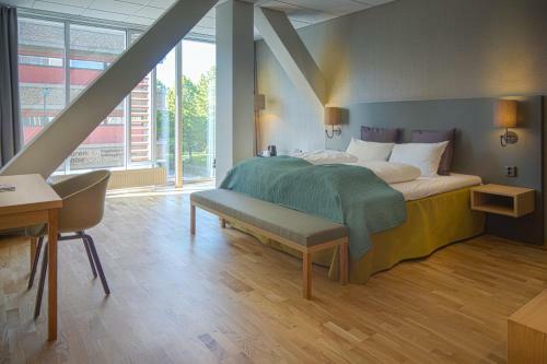 Hotel Q42