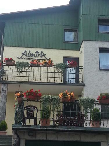 Hostal Villa Almira