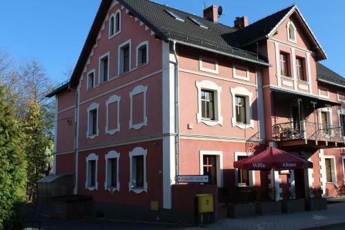 Hostal Willa Akme