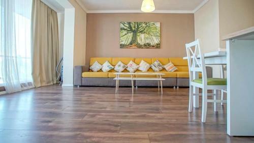 Central Maximus Apartment