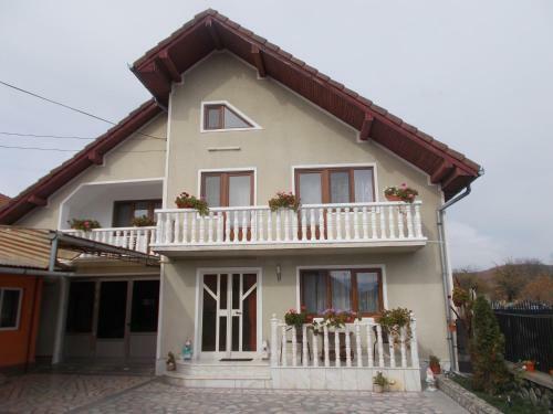 Hostal Vila Mara