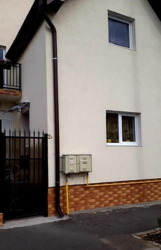 Hostal Paris Central Home