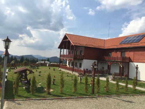 Agroturismo Pensiunea Zana Muntilor