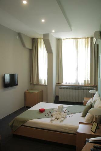 Bed & Breakfast Pansion In Club