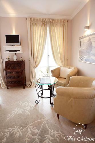 Bed & Breakfast Luxury Rooms Minjon