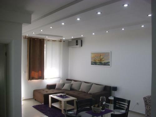 Gavra Bar Apartment Lux
