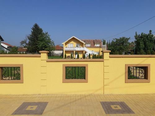 Golden House Apartments