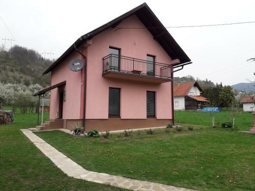 Hostal Rooms Violeta