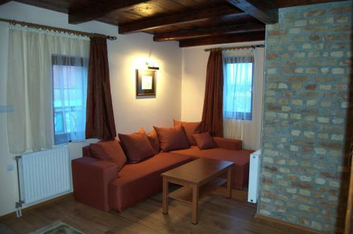 Hostal Guest House Preno?i?te Piccolina