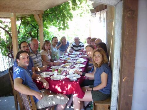 Hostal "pivnica I Smestaj Jovanovic"- Rogljevacke Pivnice
